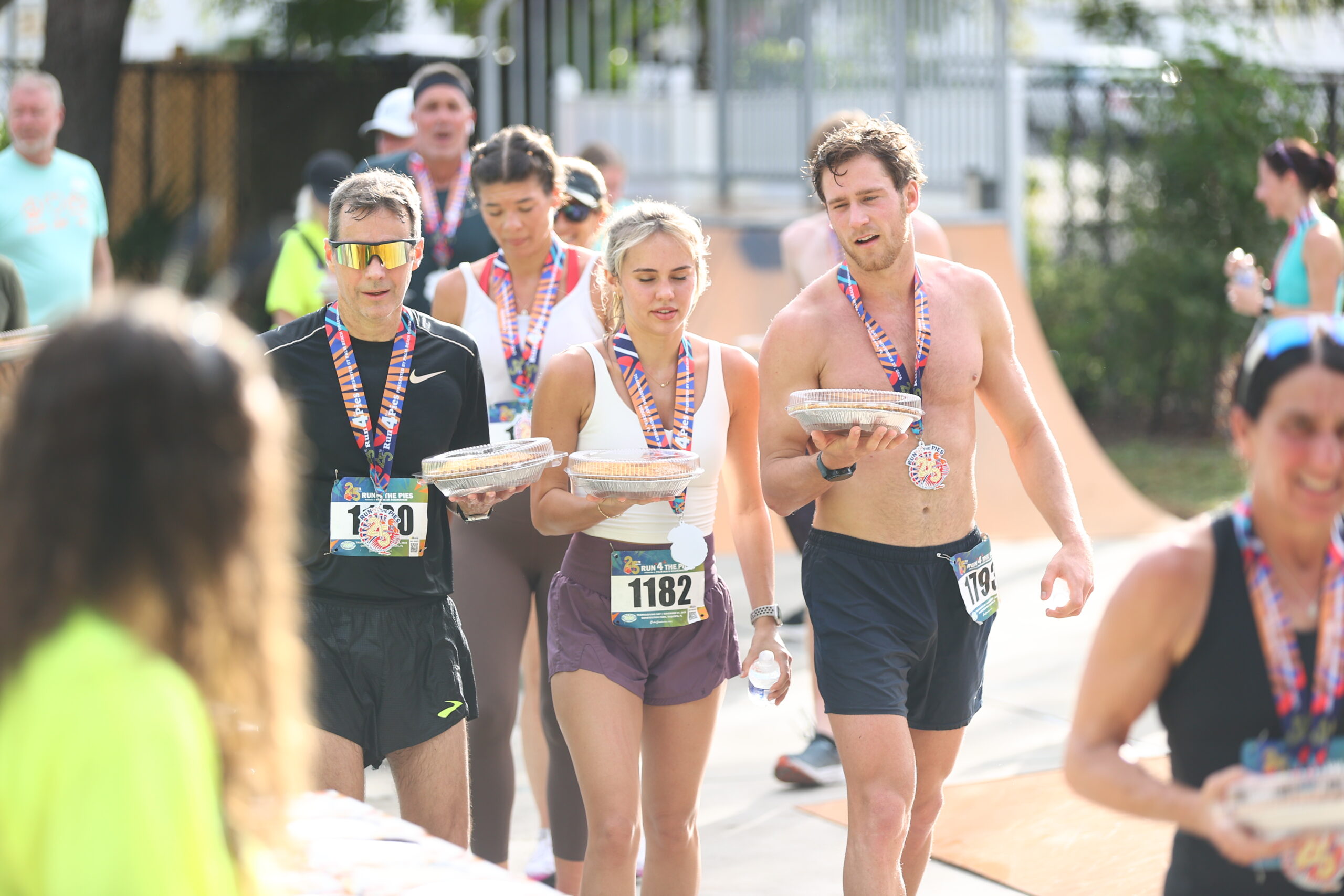 Runners participating in Run 4 the Pies